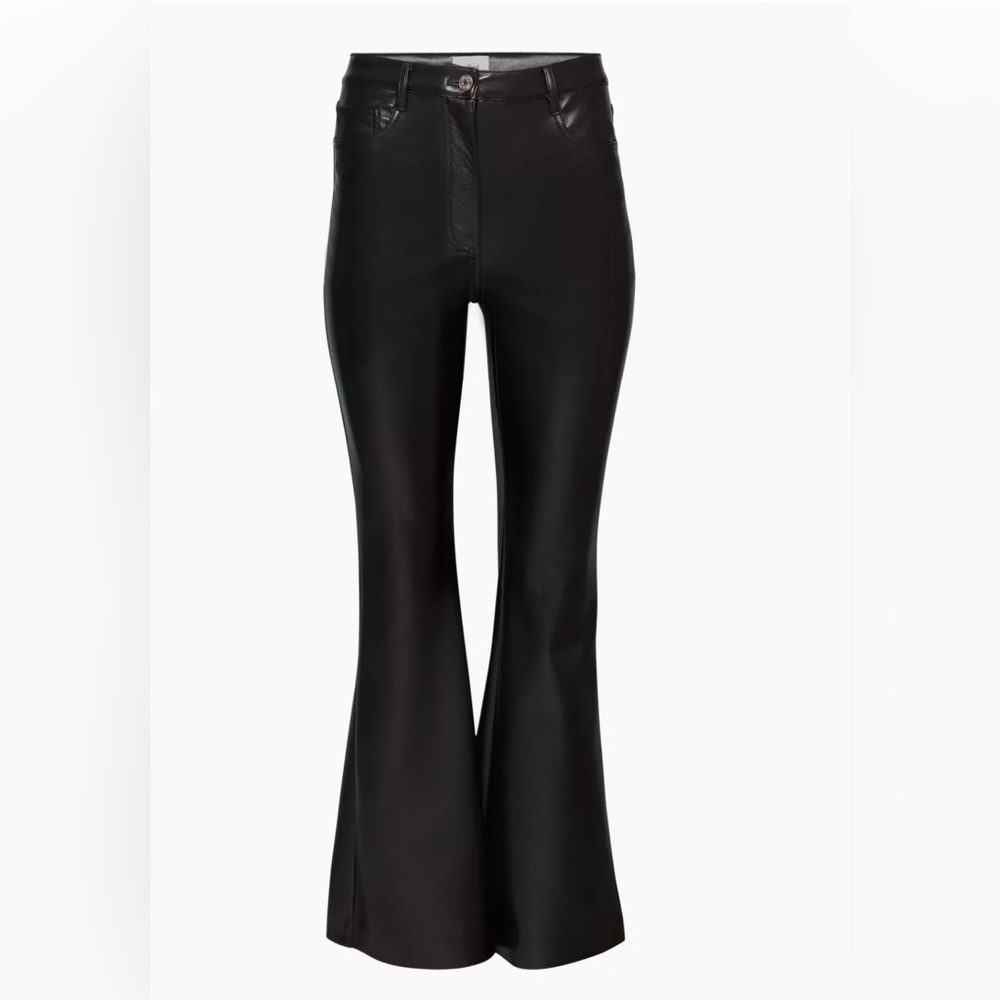 Aritzia low rise Melina pant, flare